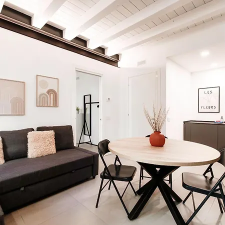 Apartamento By Quokka 360 - Close To The And Train Station *